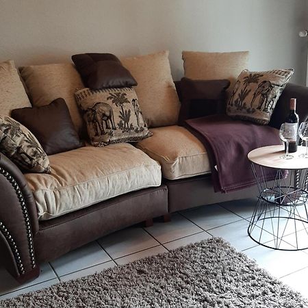 Neu! Schicke Ferienwohnung Niebuell Extérieur photo